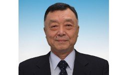 ���c���F